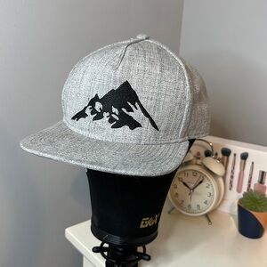 Wool Mountain Lake Tahoe Harrah’s Harvey’s Casino Flat Bill Ballcap Hat